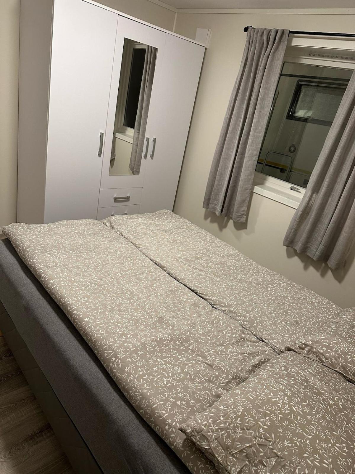 Aurora Nygard Apartment *